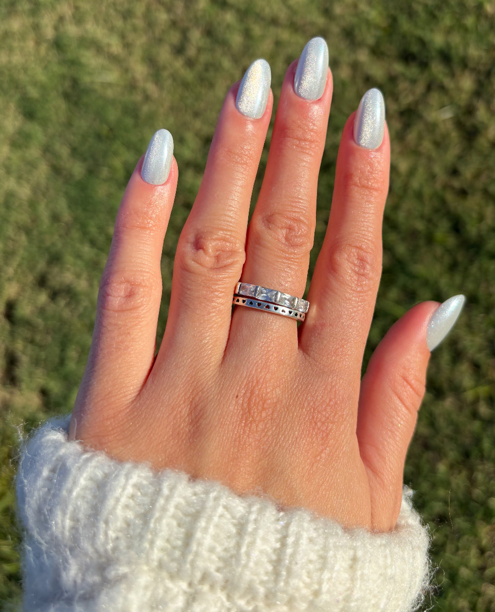 silver cat eye chrome holiday christmas new years eve NYE press-on nails by Polished by Maddie