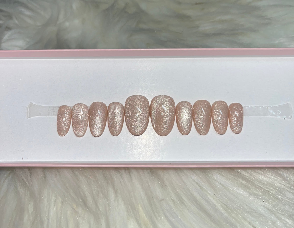 nude velvet gold neutral glitter magnetic cat eye press-on nails by Polished by Maddie