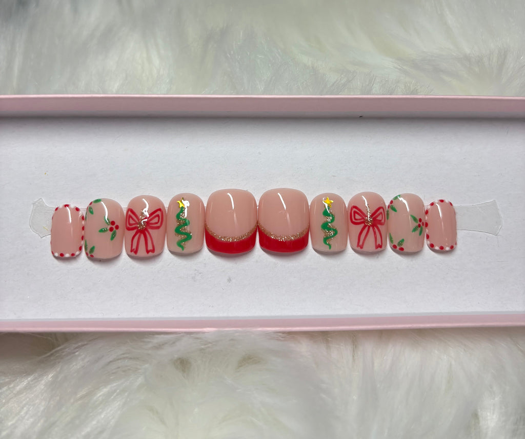 christmas holiday red green gold bow mistletoe tree press-on nails by Polished by Maddie