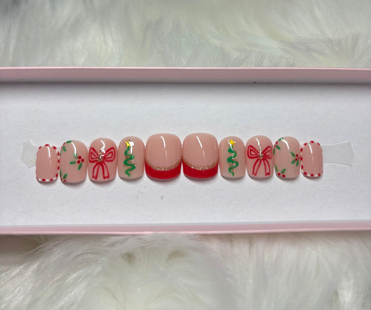 christmas holiday red green gold bow mistletoe tree press-on nails by Polished by Maddie