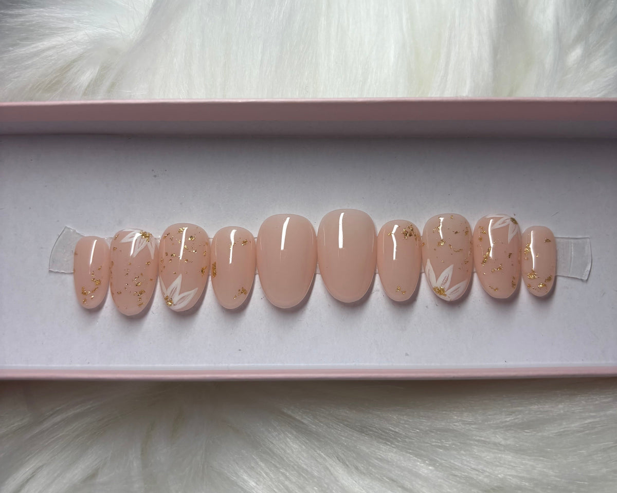white flowers gold flakes bridal wedding spring press-on nails by Polished by Maddie